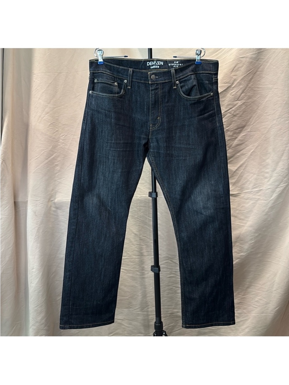 Denizen from Levi's Men's Indigo Straight-Leg Jeans